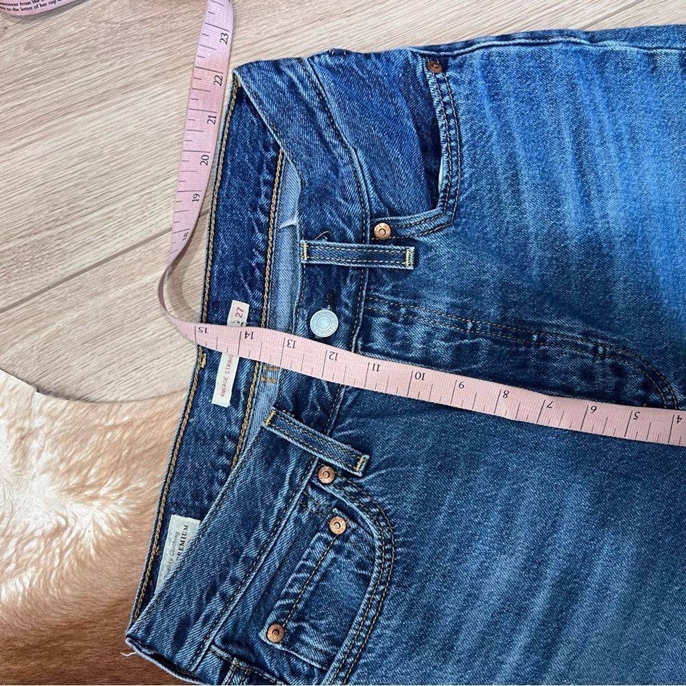 Levi's Ribcage Straight Ankle Jeans - Picture 6 of 8